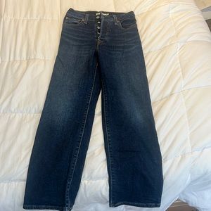 Levi Straight Leg Jean
